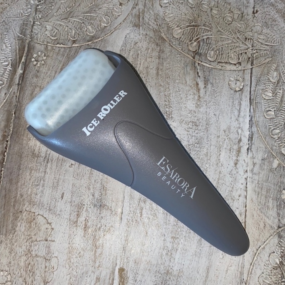 Esarora Beauty Gray Ice Roller face & body sore muscles eye puffiness migraines